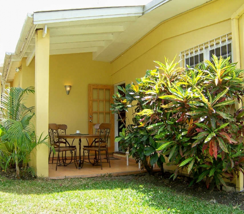 Casa De Leo, Barbados- 2 Bedroom Dining Patio